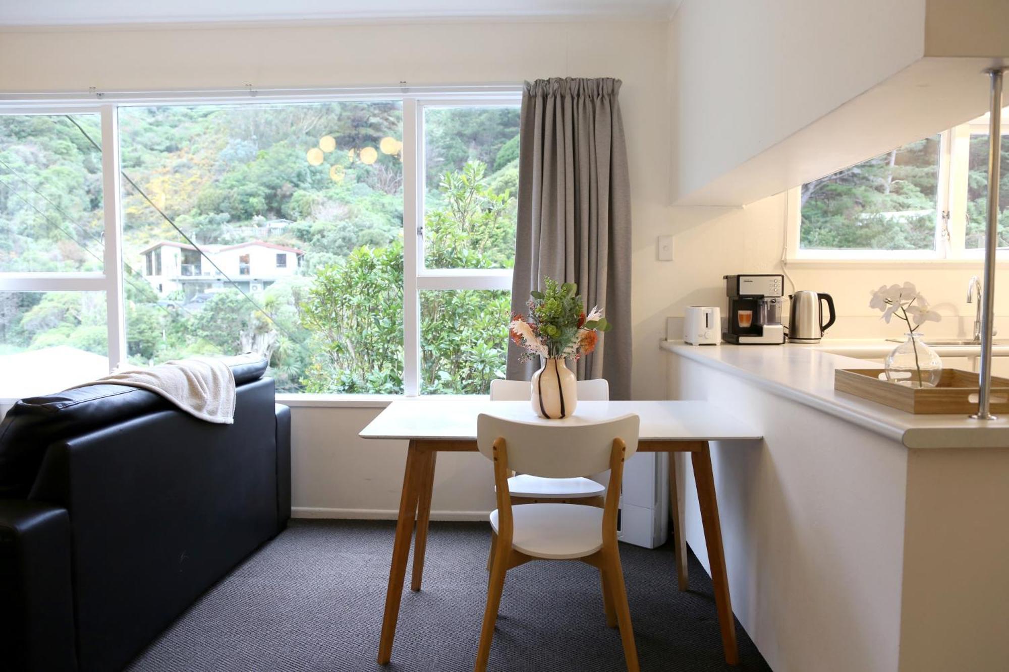 Skyline Haven - Entire Apartment - Free Parking, Espresso, Netflix - 15M To Cbd, Stadium, Ferry Wellington Luaran gambar